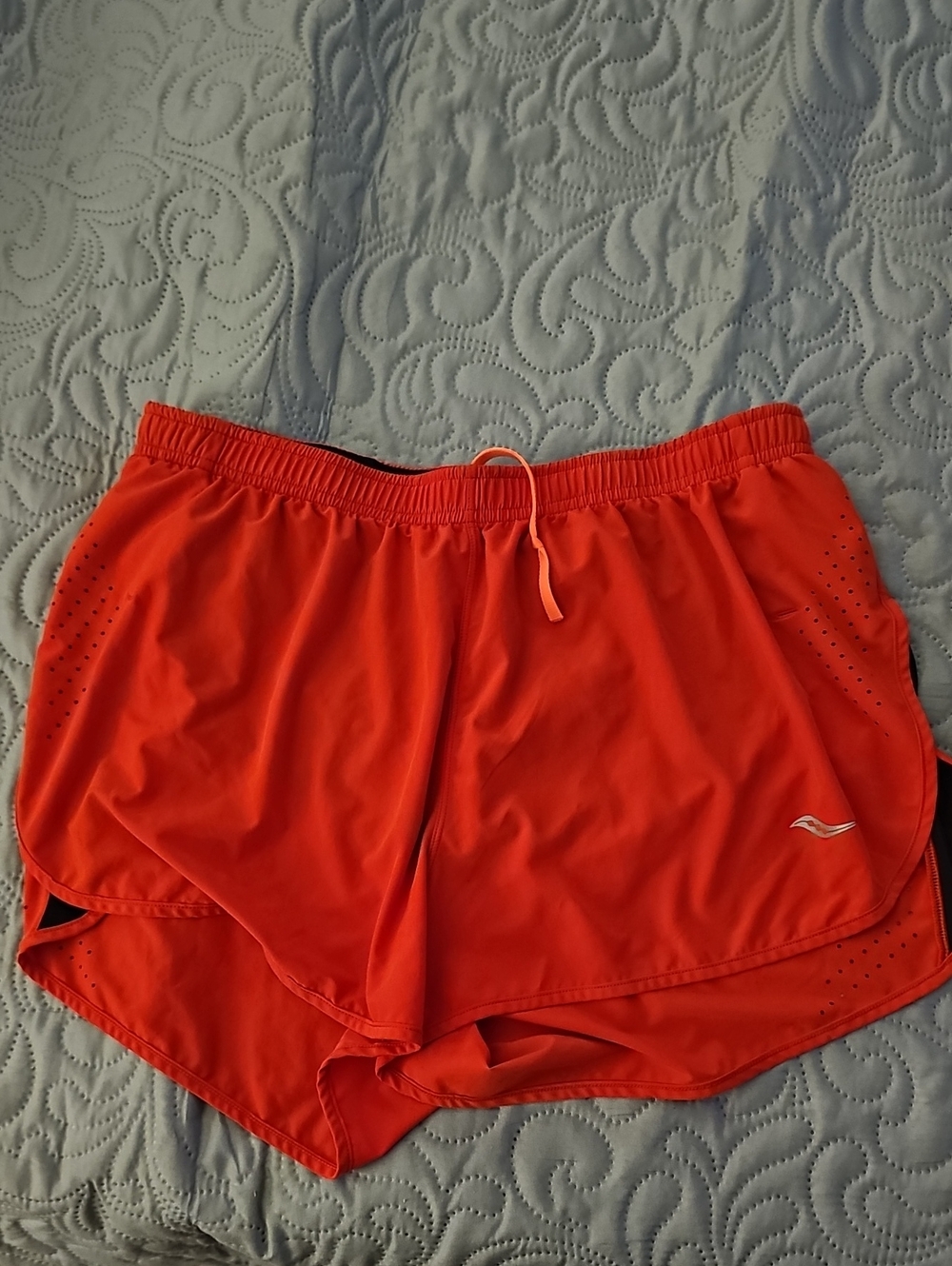 Saucony Men's Orange  Outpace Split Running Shorts
